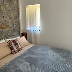 Canonica Dimore شقة تْشيفالو